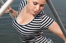 tight wetlook striped wetfoto clothed