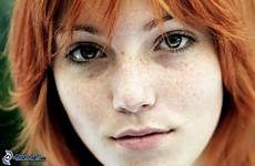 rousse freckled lentiggini freckles rotschopf visage rosso artistic garotas freckle redheads pelirroja gens valorizzare télécharger gesicht faccia droit naturalmente 17x