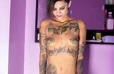 bonnie rotten piss pissing peeing tattoos