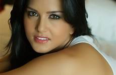 sunny leone wallpapers
