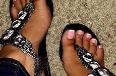 pies toes sandalias soles lindos uñas femeninos nice pedicures