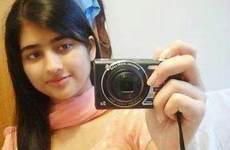 college girls desi beautiful pakistani hot selfies bold