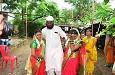 muslim hindu orphans noteworthy adopted ceremony rakhi gesture maharashtra traditions sister