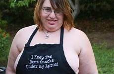 apron gewoon ghetto wtf grabbing groin funnies amusing disturbing ugliest keukenprinses optik levels mildly hilarische vkmag bundeswehr geilste