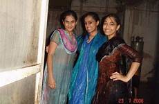 girls bra three desi bathing wet indian smiling after masala mix mallu showing her hot aunties pakistani saree stills suno