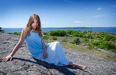 zweedse kust svedese teenager tienermeisje stellen posa ragazza zomer zonnige