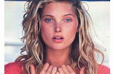 elsa hosk claire marie hot pink italy magazine strips february issue shoot down fashiongonerogue daily girl hawtcelebs barnorama photos08 choose