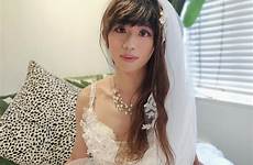 bride portrait crossdressing comments