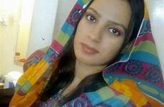 desi pakistani housewife leaked hot beautiful girls lovely pretty bold local styles collection indian girl women