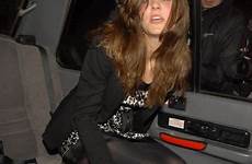 kate middleton hot princess article legs cab royal dailymail she celebrities pippa lookalike wills parties girlfriend william duchess tights visit