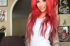 hoyuelos brittanya