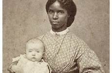 women white breastfeeding mothers history wet children nurse babies enslaved 1600s african american baby breastfeed forced slave slaves woman america
