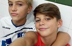 boys teen cute boy teenage old year gay young kids jungs blonde tween brothers visit