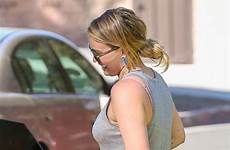 hilary duff booty thighs