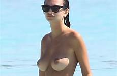 nude beach celebrities celebrity xnxx forum topless celebs celeb well perky emily caught adult portman natalie ratajkowski nsfw