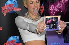 cyrus miley piss xhamster hamster