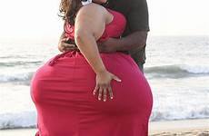 hips widest mother four bootylicious hip big ruffinelli mikel meet woman biggest men wide lady do curvy has waist 8ft
