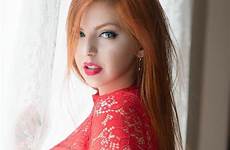redheads curvy schöne haare einzigartig