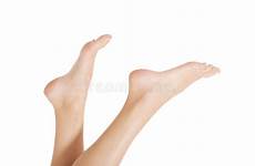 feet rasi regolari gambe piedi