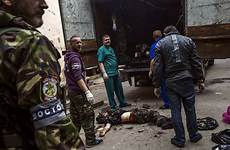 ukraine donetsk russians fighters muertos ucrania soldiers denies revealed eastern activists unloaded