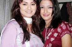 desi daughter mother sexy girls mom indian hot pakistani beautiful