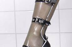 shoe submissive braces heeled popps