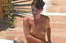 topless desnudas marbella fappening tetas mostrando sunbathing leaks bytesexy aznude fappeninggram thefappeningnew