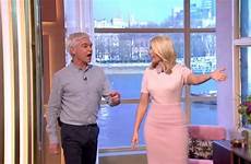 holly willoughby wardrobe malfunction morning tv unaware intended than her flashes itv express