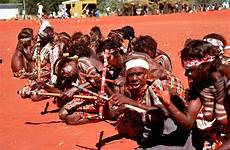 aboriginal warlpiri dance women dancing traditional australia community religious ali ozoutback believes list tennant creek territory northern wiri perform festival