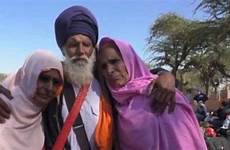 brother muslim sikh sisters two their first time sahib ht reunion dera baba siblings emotional nanak village three near had