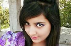 desi girls beautiful girl hot indian pakistani college real chulbuli preeti models punjabi