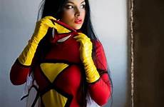 soni aralynn superhero spiderwoman superheroine chicas cosplays aliadas sus bombshell unmasked masked sexys spiderman