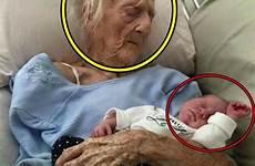 quadruplets mother old gives birth grand year woman oldest