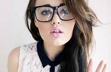 glasses girls sexy nerd pretty show hi these who just girl comments girlswithglasses eporner twitter acidcow