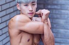 yeon ripped twinks hyun hunks moda asiática queerclick handsome torso asians modeling