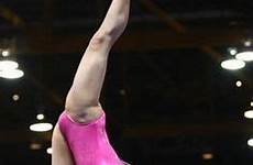 gymnastics ohashi katelyn gymnast gimnasia poses crotch gimnastas flexibility acrobatic artistic artistica femenina leotard athletes shots mound lifting olímpicos gimnasio