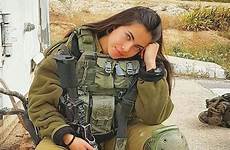 militares idf olive soldier drab mujeres coyote soldados camouflage undressed police chicas soldado exercito feminina feminino femenina arma armas exército