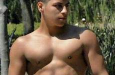 jeans tight guys hot latin muscle men boys male bulges shirtless sexy college shorts body really cute männer auswählen pinnwand