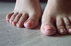 giantess soles