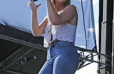 lauren alaina acm cause tight curvy