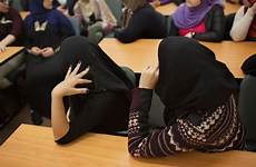 school islam muslim slide queens balancing middle