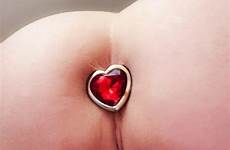 plug heart shaped sex