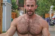 hunks scruffy dads hommes chest muscular