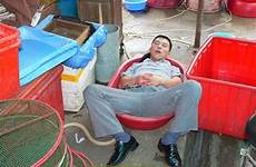 chinese sleeping people sleep anywhere will izismile