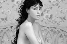 monica bellucci naked nude