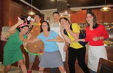 halloween costume group costumes people person funny cute fun friends hilarious groups stylish cheap party burgers bob dress type file