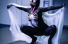 cosplay body venom paint female sexy girl blastr airbrush bodypaint femme gruesome spider but geek man things