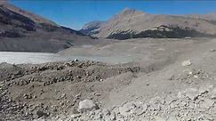Athabasca Glacier Tour - Columbia Icefields between Jasper and Banff Canada