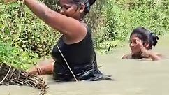 Amazing Village Women Fishing Big Carp Fish #reels #Fishing #reel #trend #facebook #Mouni | Village Women fishing Channel