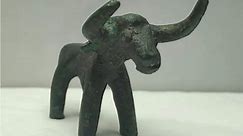 Incredible ancient Greek bronze bull figurine comes to light (photos-video) - ProtoThema English
